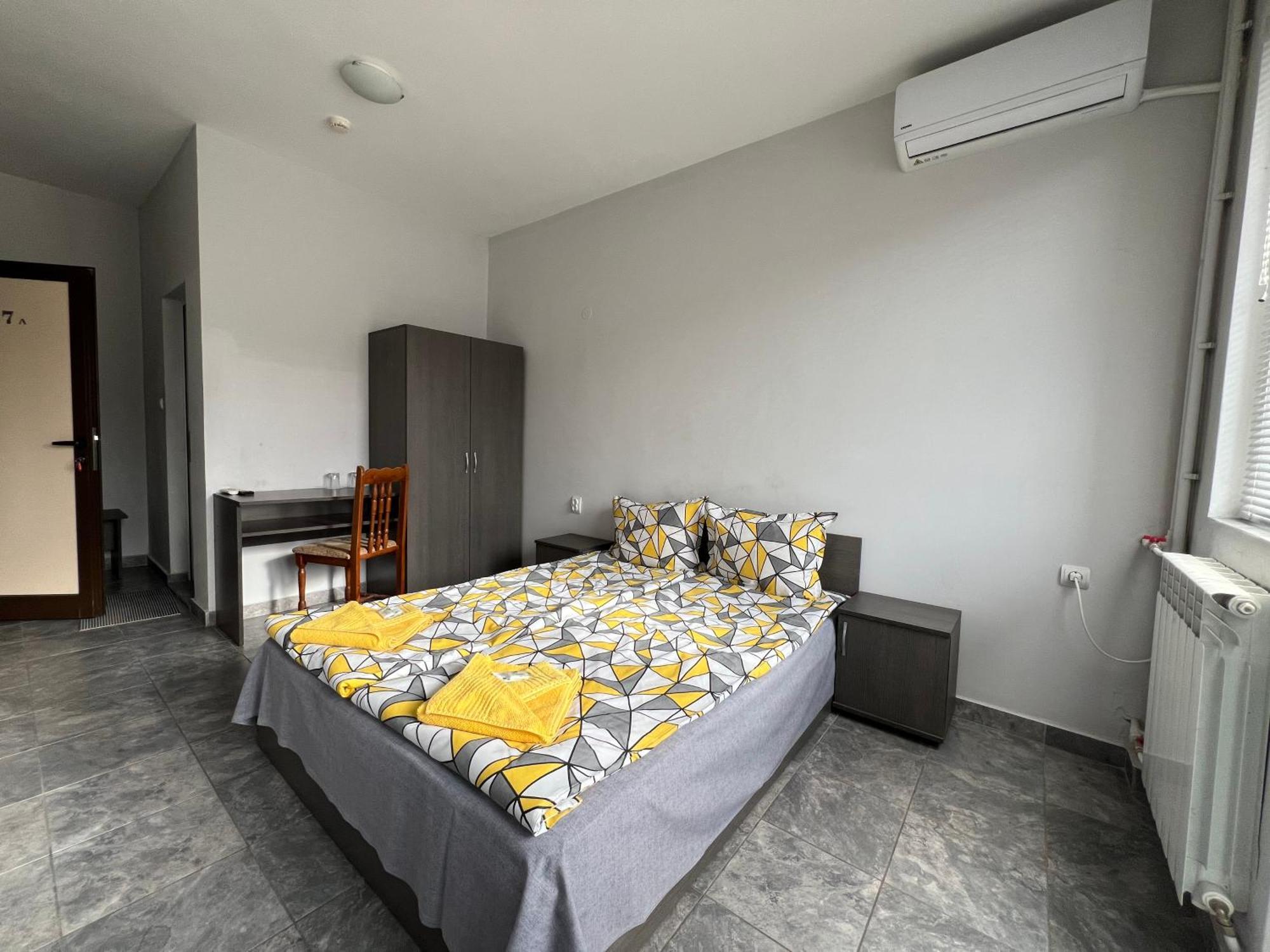Hotel Rositsa Veliko Turnovo Bagian luar foto